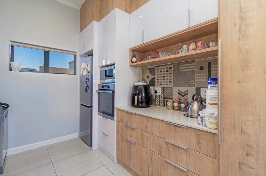 3 Bedroom Property for Sale in Sandown Western Cape